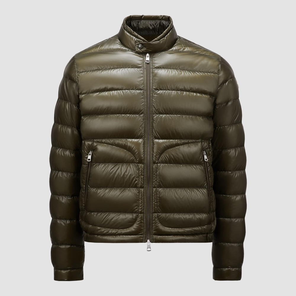 MONCLER ACORUS PACKABLE SHORT DOWN JACKET